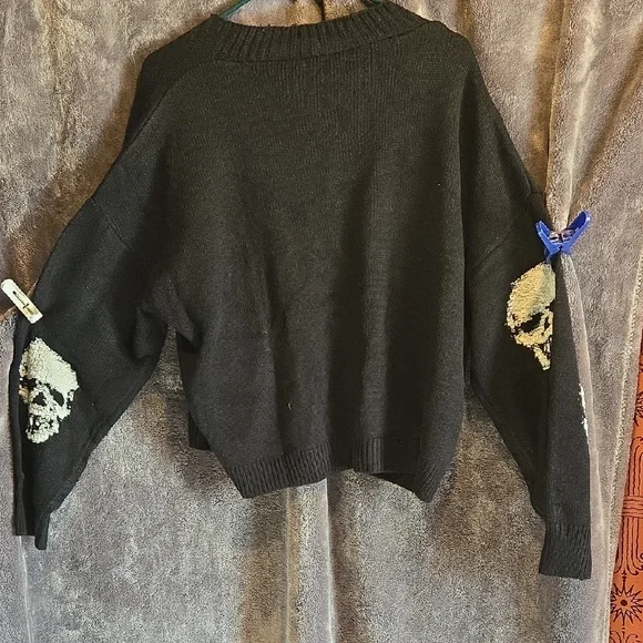 SHEIN Black Curve Cardigan - Picture 2 of 7